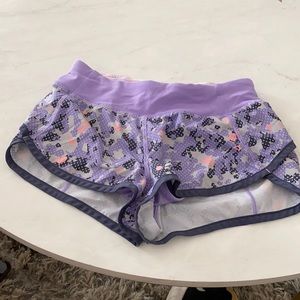 Ivivva size 6 purple shorts